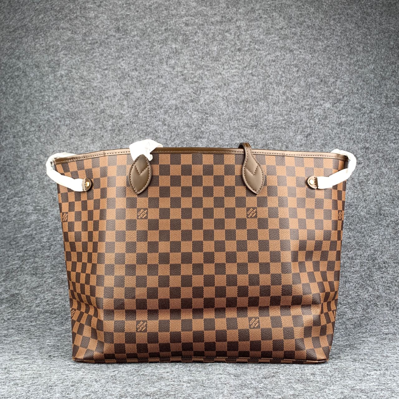 LV Neverfull GM (32x39x19 CM)