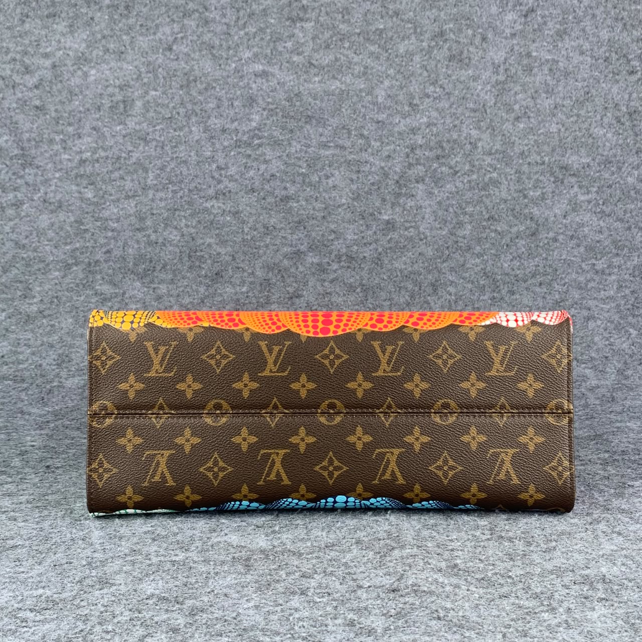 LV YK Onthego PM Pumpkin Print